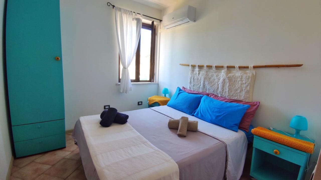Temo River House Romantic Balcony And Peaceful Retreat In The Heart Of Bosa Ngoại thất bức ảnh